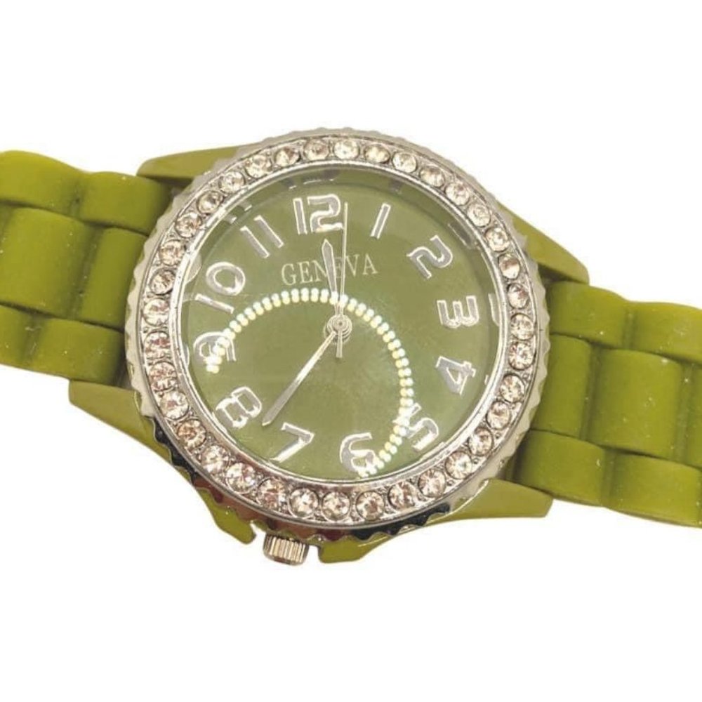 NWOT Geneva Japan Movement Water Resistant Khaki Green Silicone band Watch - Picture 3 of 5